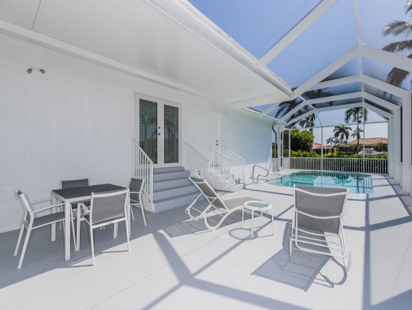 Walk to Beach Marco Island Vacation Home Sleeps 8