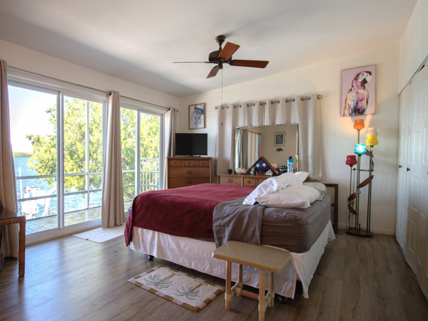 Oceanfront Islamorada Vacation Home Three Bedroom
