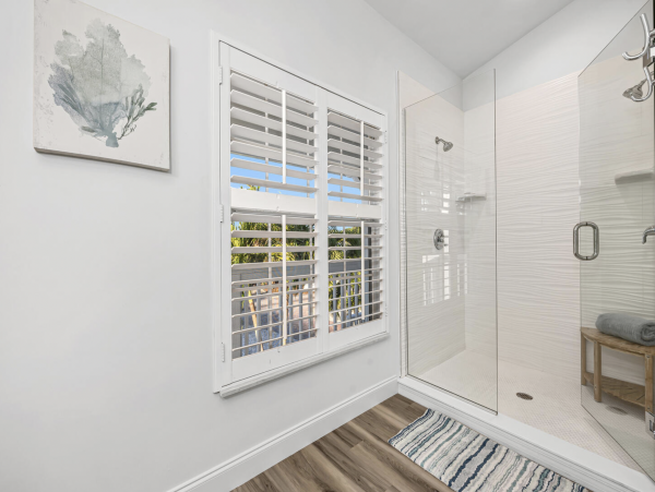 Naples Luxury Three Bedroom Vacation Home