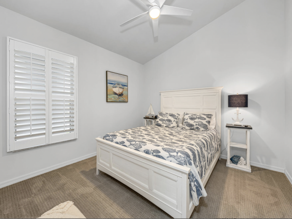 Naples Luxury Three Bedroom Vacation Home