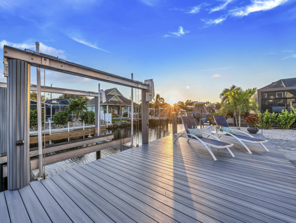 Naples Luxury Three Bedroom Vacation Home