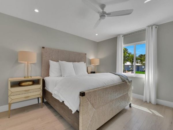 North Naples Vacation Home with 3 Bedrooms Sleeps 6 Guests