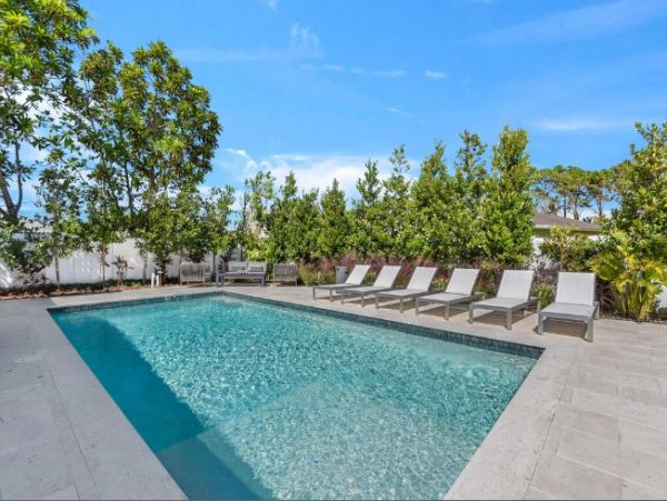 North Naples Vacation Home with 3 Bedrooms Sleeps 6 Guests