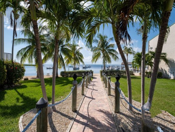 Islamorada Three Bedroom + Loft Vacation Rental Gulf Views