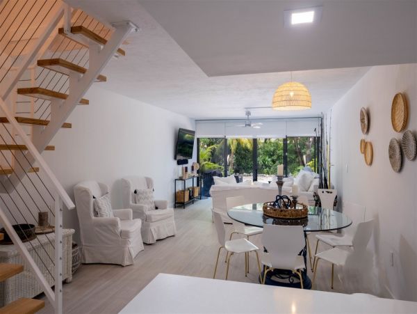 Islamorada Three Bedroom + Loft Vacation Rental Gulf Views