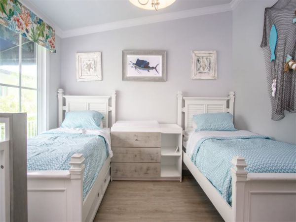 Tavernier Waterfront Vacation Home with 3 Bedrooms Sleeps 6