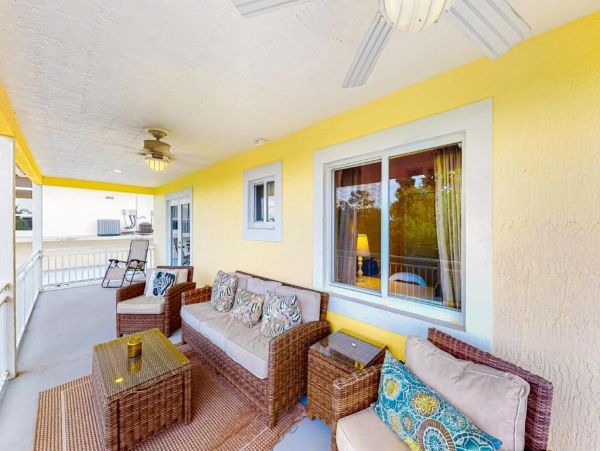 Islamorada Vacation Home Two Bedrooms Sleeps 7 Guests