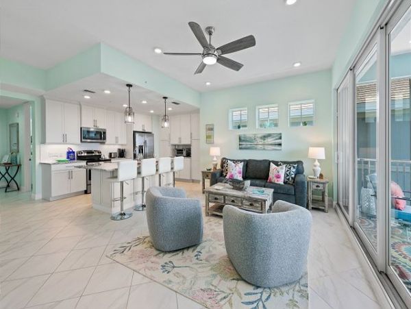 Charming Three Bedroom Condo with Great Resort Amenities