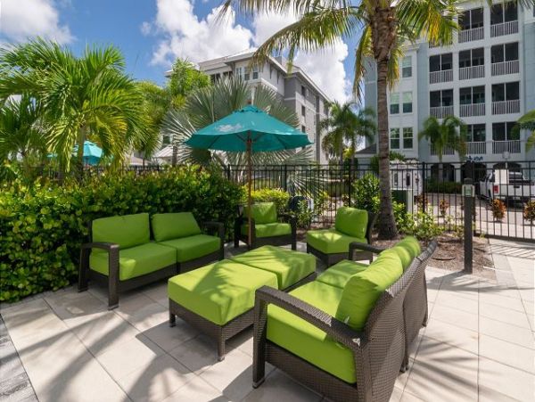 Charming Three Bedroom Condo with Great Resort Amenities