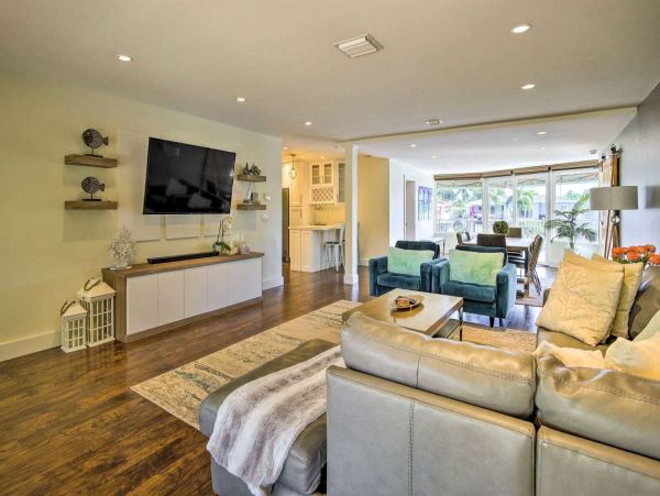 Spacious Vacation Rental with 3 Bedrooms in Pompano Beach
