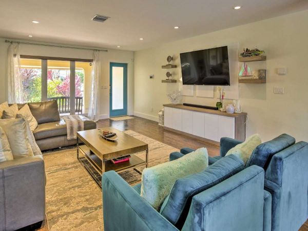 Spacious Vacation Rental with 3 Bedrooms in Pompano Beach