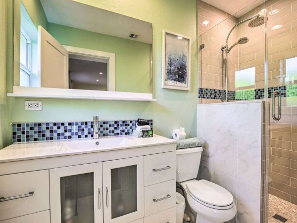 Spacious Vacation Rental with 3 Bedrooms in Pompano Beach