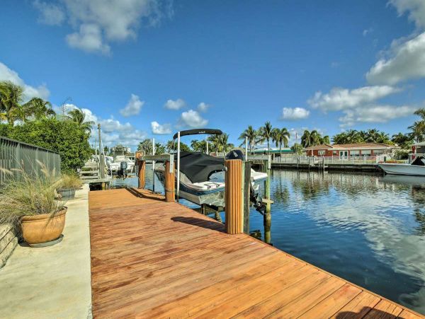 Spacious Vacation Rental with 3 Bedrooms in Pompano Beach