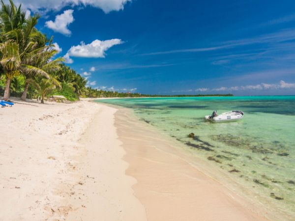 Beachfront Luxury 10 Bedroom Vacation Rental in Tulum