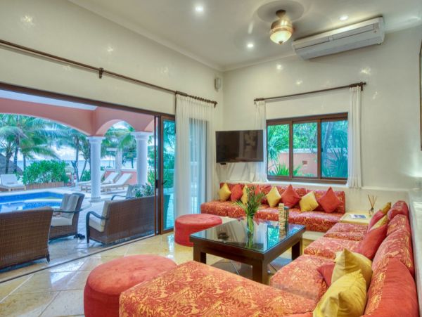 Beachfront Luxury 10 Bedroom Vacation Rental in Tulum