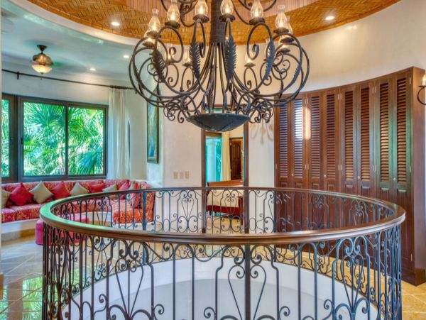 Beachfront Luxury 10 Bedroom Vacation Rental in Tulum