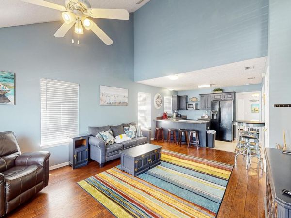 Charming 3 Bedroom Vacation Rental in Panama City Beach