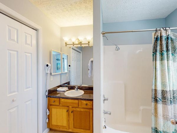 Charming 3 Bedroom Vacation Rental in Panama City Beach
