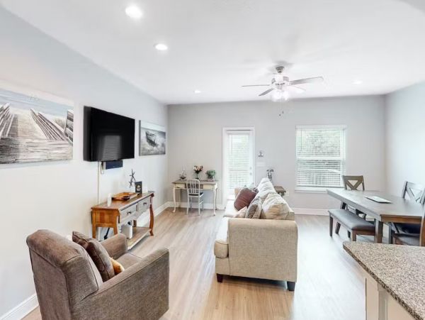 Panama City Beach Three Bedroom Sophisticated Vacation Rental
