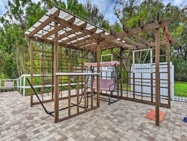 Cozy Studio in Sarasota with Communal Pool