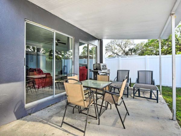 Sarasota Value Vacation Home Away Home