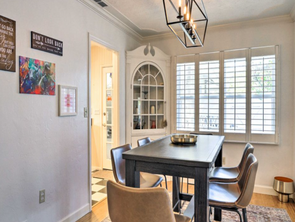 Stylish 3 Bedroom Vacation Rental in Sarasota