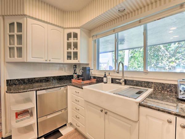 Stylish 3 Bedroom Vacation Rental in Sarasota
