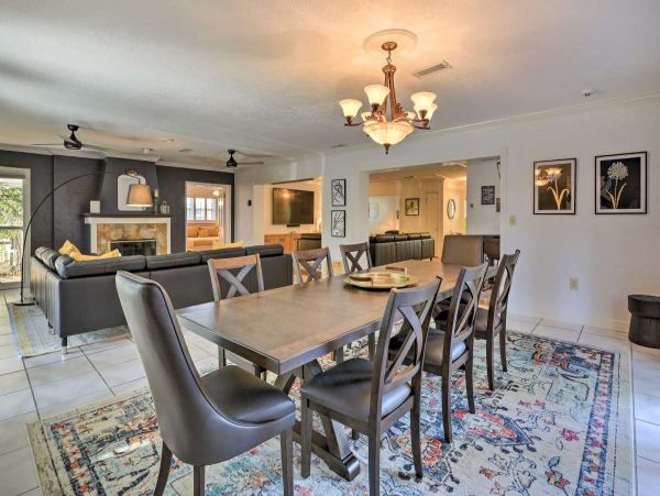 Stylish 3 Bedroom Vacation Rental in Sarasota
