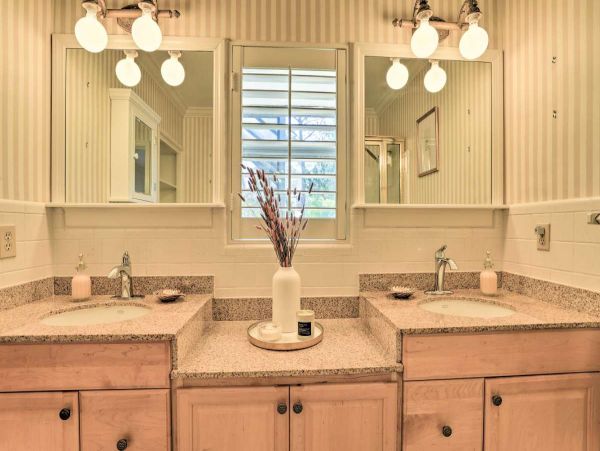 Stylish 3 Bedroom Vacation Rental in Sarasota