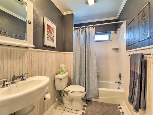 Stylish 3 Bedroom Vacation Rental in Sarasota