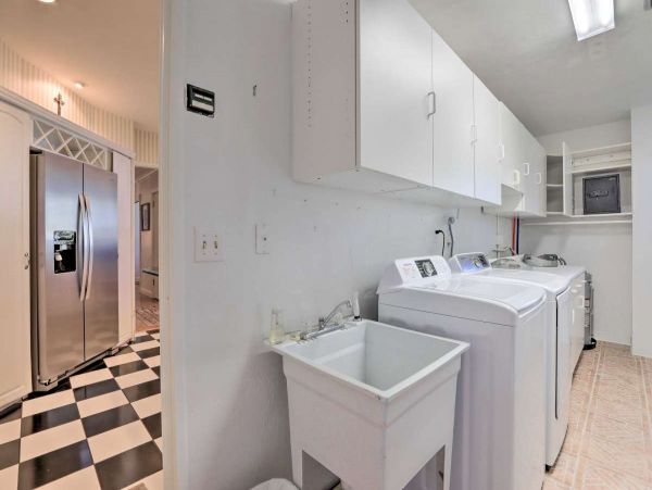 Stylish 3 Bedroom Vacation Rental in Sarasota