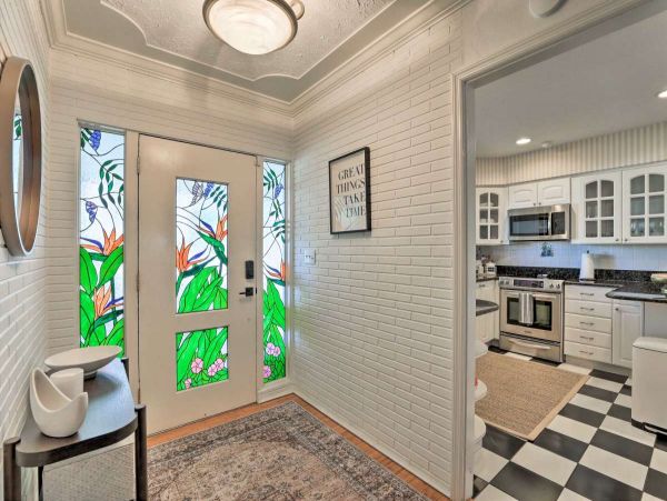 Stylish 3 Bedroom Vacation Rental in Sarasota