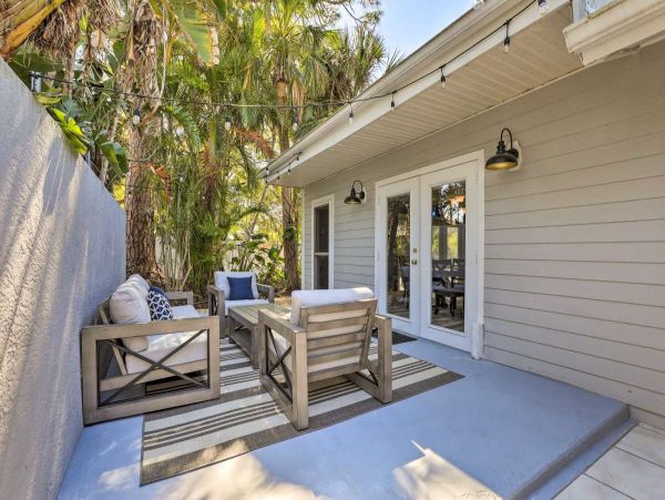 Stylish 3 Bedroom Vacation Rental in Sarasota