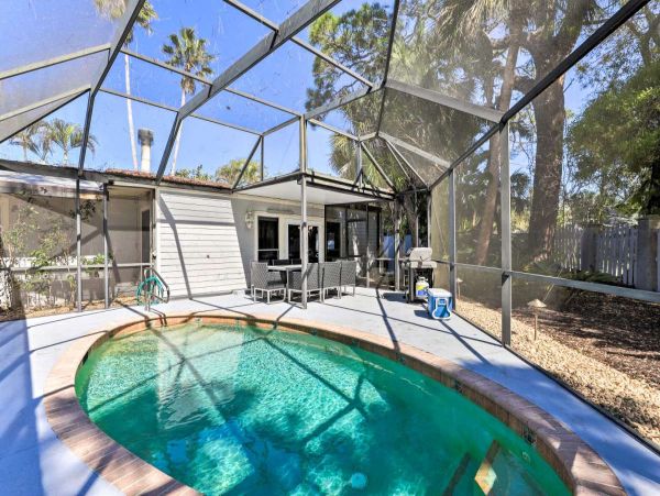 Stylish 3 Bedroom Vacation Rental in Sarasota