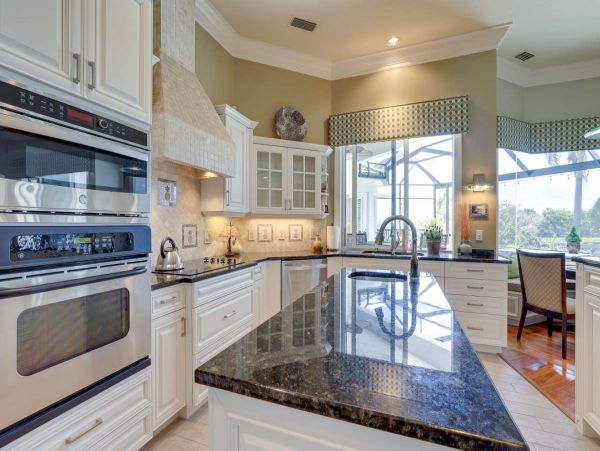 Sarasota Gorgeous Vacation Rental with Private Pool & Dock