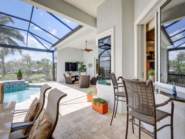 Sarasota Gorgeous Vacation Rental with Private Pool & Dock