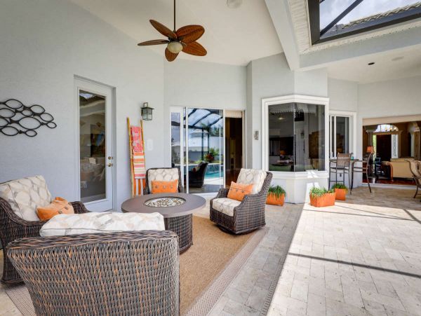 Sarasota Gorgeous Vacation Rental with Private Pool & Dock