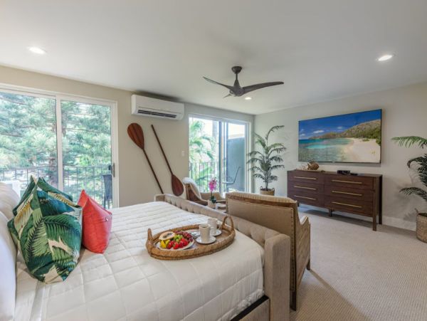Maui Eleven Bedroom Ocean Front Estate - Private Path to The Ocean