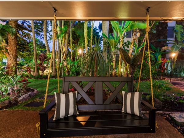 Maui Eleven Bedroom Ocean Front Estate - Private Path to The Ocean