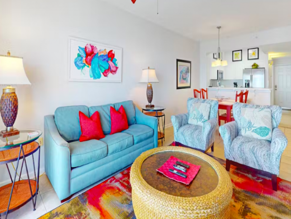 Oceanfront 2 Bedroom condo with pool. hot tub, and beach access