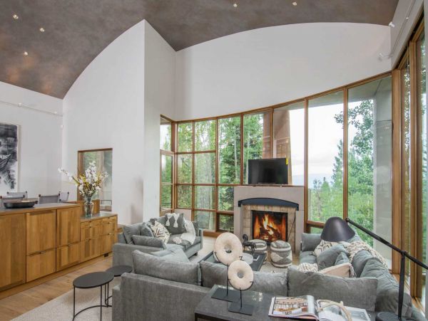 Five Bedroom Ski In - Ski Out Vacation Rental in Colorado