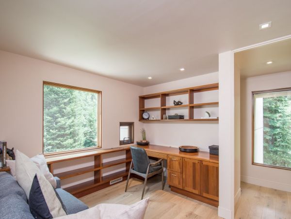 Five Bedroom Ski In - Ski Out Vacation Rental in Colorado
