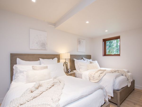 Five Bedroom Ski In - Ski Out Vacation Rental in Colorado