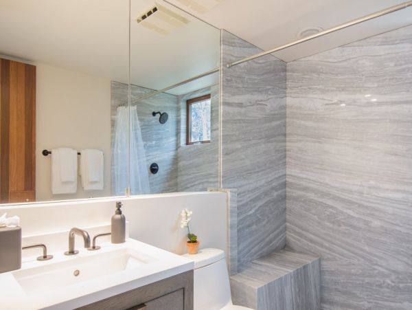 Five Bedroom Ski In - Ski Out Vacation Rental in Colorado