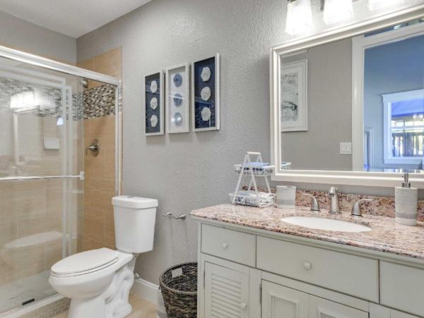 Luxury St. Petersburg Waterfront Vacation Rental 5-Bedroom Home with Pool, Spa & Dock Near Treasure Island