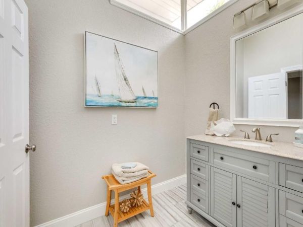 Luxury St. Petersburg Waterfront Vacation Rental 5-Bedroom Home with Pool, Spa & Dock Near Treasure Island