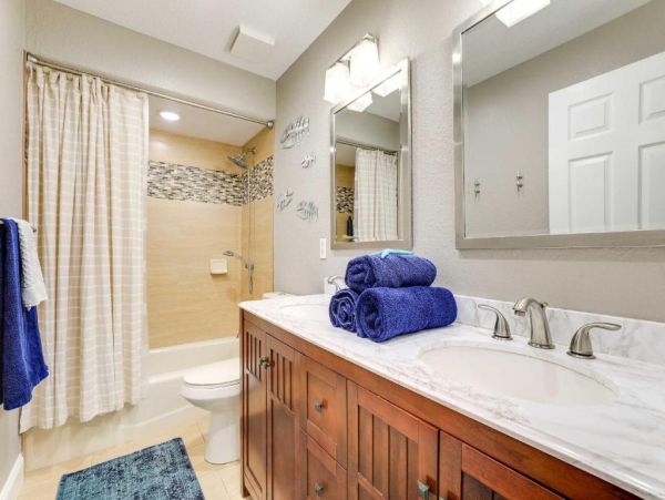 Luxury St. Petersburg Waterfront Vacation Rental 5-Bedroom Home with Pool, Spa & Dock Near Treasure Island