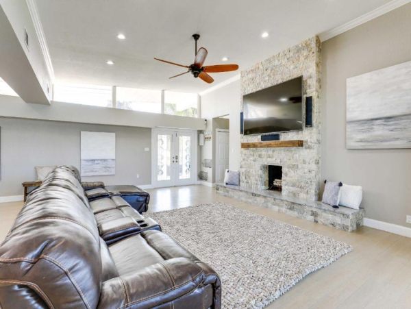 Luxury St. Petersburg Waterfront Vacation Rental 5-Bedroom Home with Pool, Spa & Dock Near Treasure Island