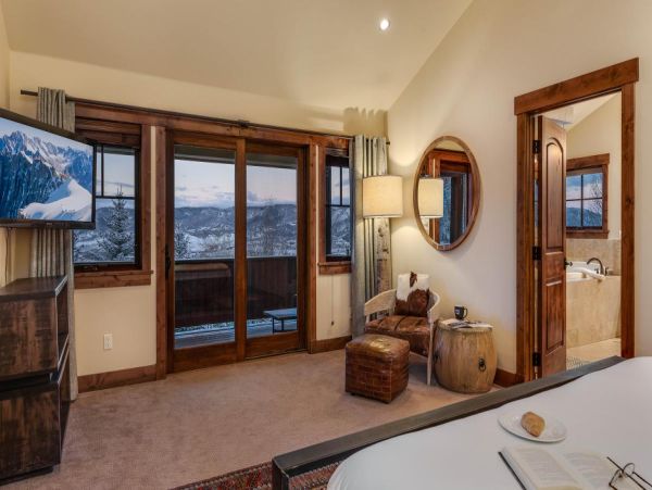 Steamboat Springs Ski Chalet  Luxury Large Group Vacation Home Rentals