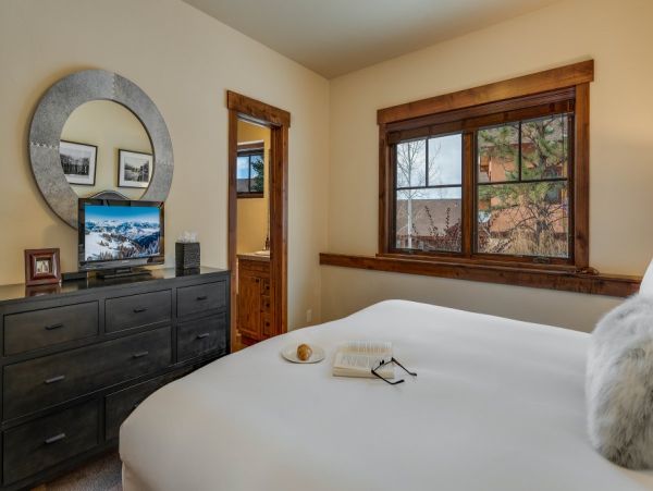 Steamboat Springs Ski Chalet  Luxury Large Group Vacation Home Rentals